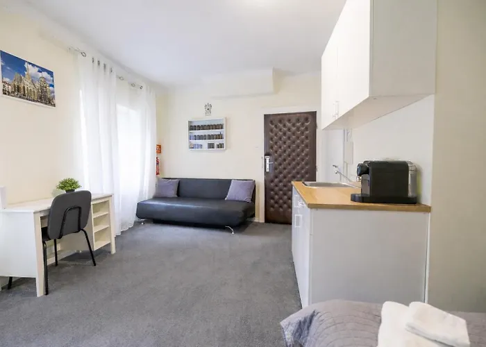 Datri Petite 9 * Vienna