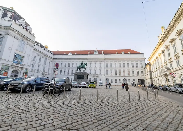 Datri Petite 9 Vienna